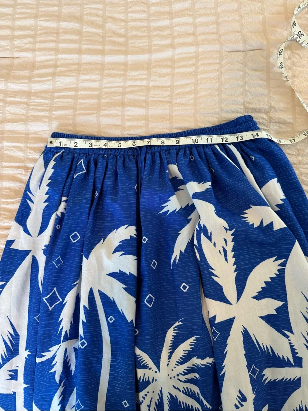 Blue and White Tropical Palm Print Skirt womens size L - Picture 4 of 5